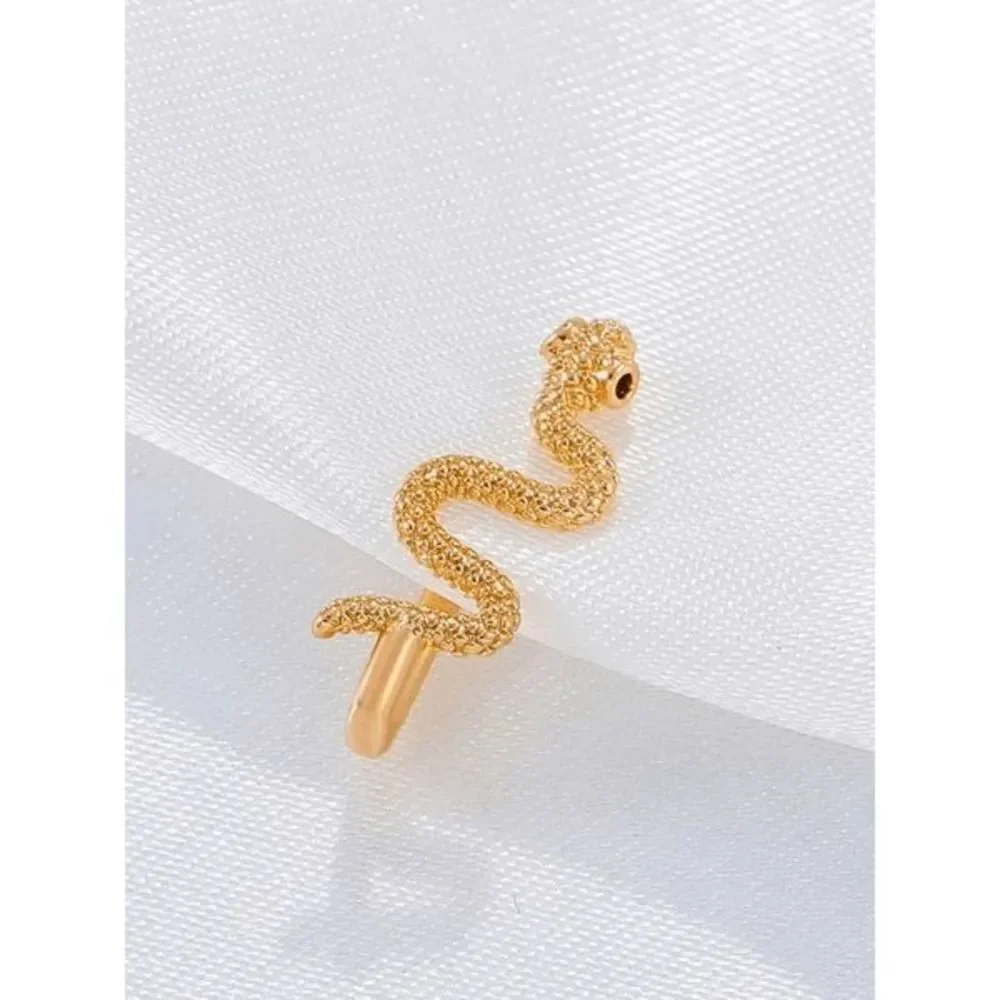 GOLD SNAKE NOSE RING/CUFF